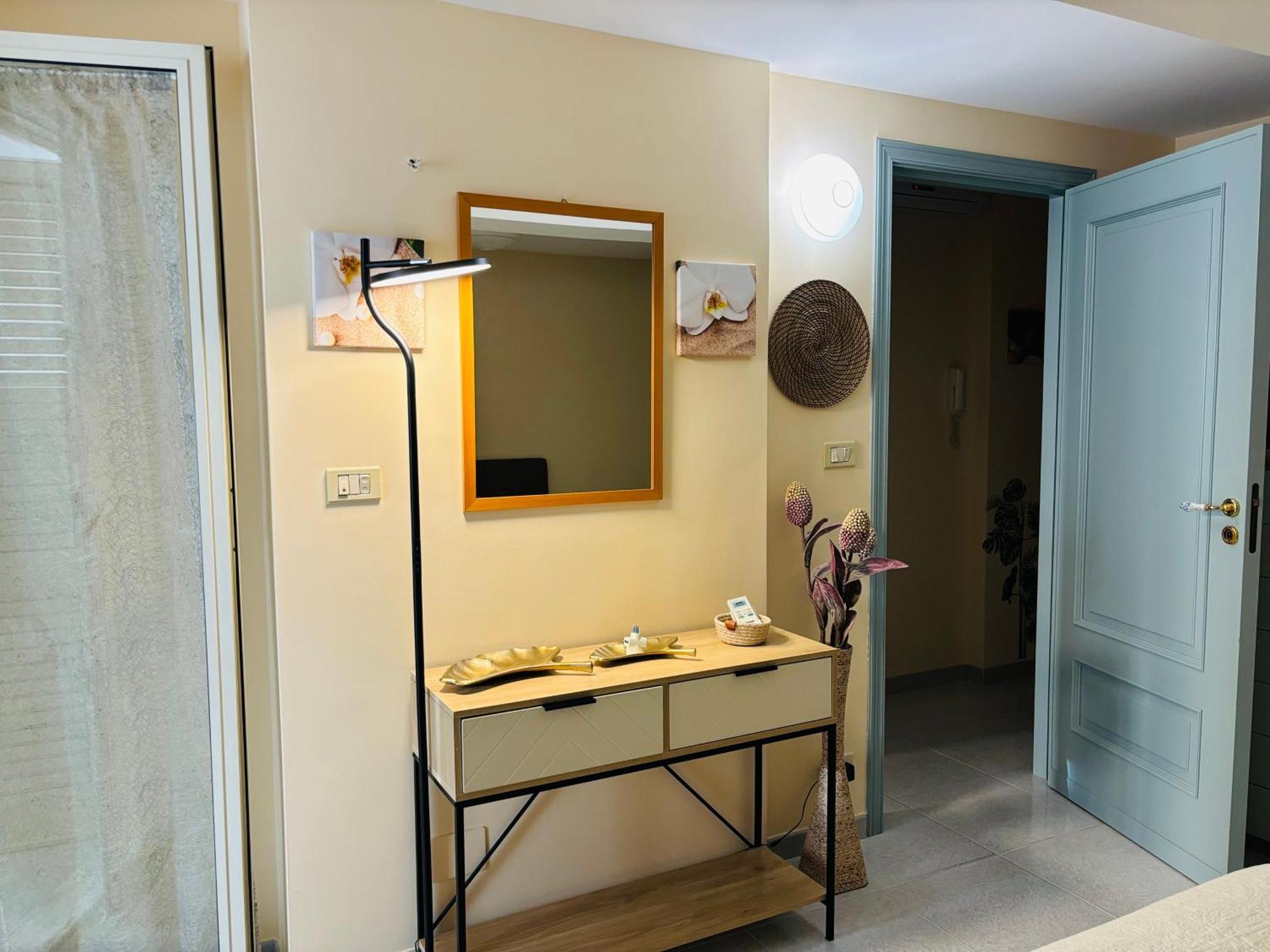 La Mansarda Apartment Giardini Naxos Exterior photo